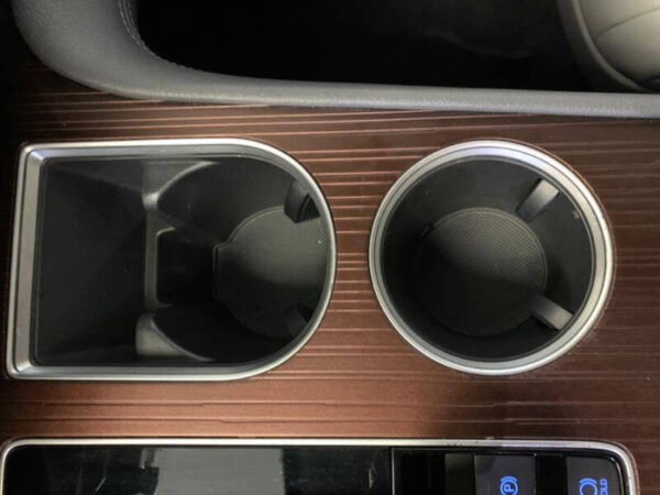 2021 Toyota Sienna XLE 7-Passenger - Image 48