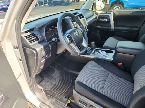 2022 Toyota 4Runner - Image 20