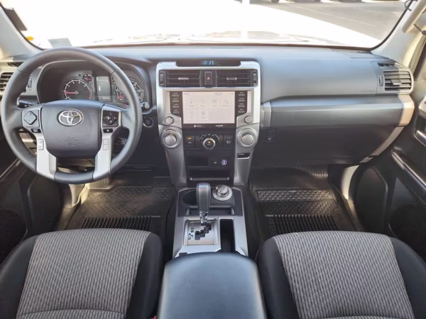 2022 Toyota 4Runner - Image 13