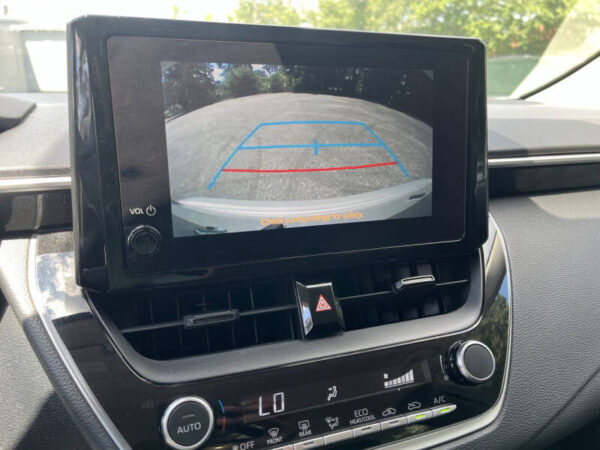 2023 Toyota Corolla LE - Image 13