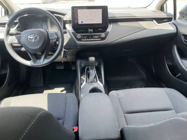 2023 Toyota Corolla LE - Image 9