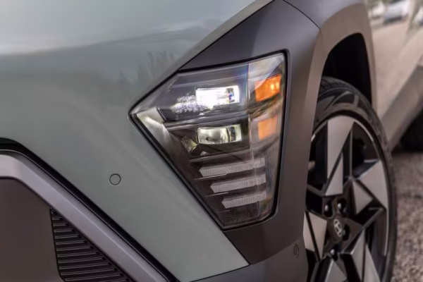 2025 Hyundai Kona - Image 6