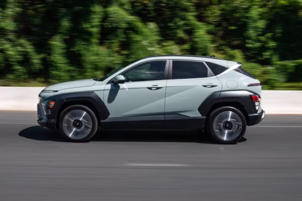 2025 Hyundai Kona - Image 9